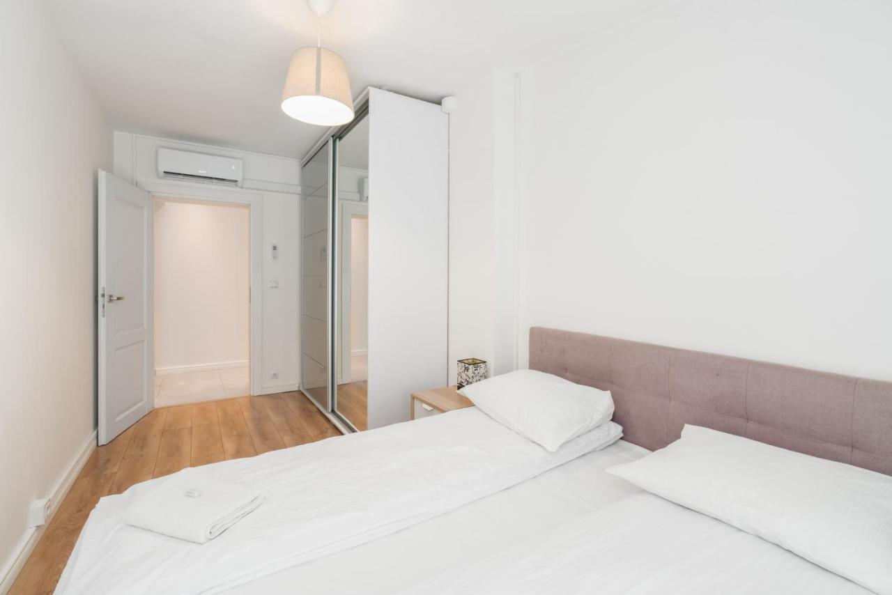 Apartment Poznan Old Town Strzelecka By Noclegi Renters Exterior foto